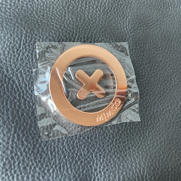 MIMCO black leather pouch - BNWT - Picture 6 of 7